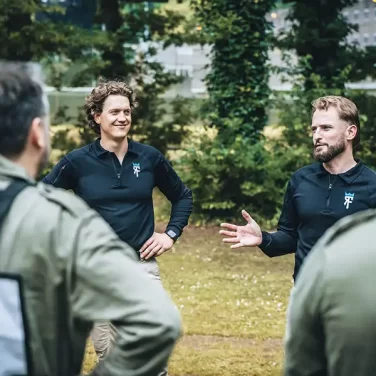Training leiderschap weerbaarheidstraining teambuilding outdoor